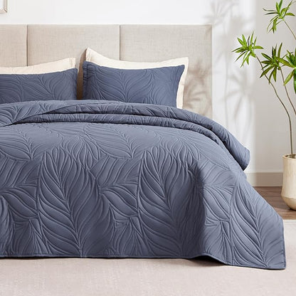 EXQ Home Quilt Set King Size Bluish Grey 3 Piece,Lightweight Soft Coverlet Modern Style Leaf Pattern Bedspread Set(1 Quilt,2 Pillow Shams)