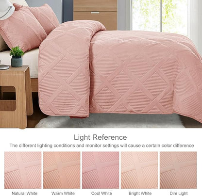 Exclusivo Mezcla Twin Size Quilt Set - Blush Pink Quilts Bedding Set with 2 Pillow Shams, Modern Bedspread with Striped Pattern, Soft Lightweight Bedspreads Coverlets for All Seasons