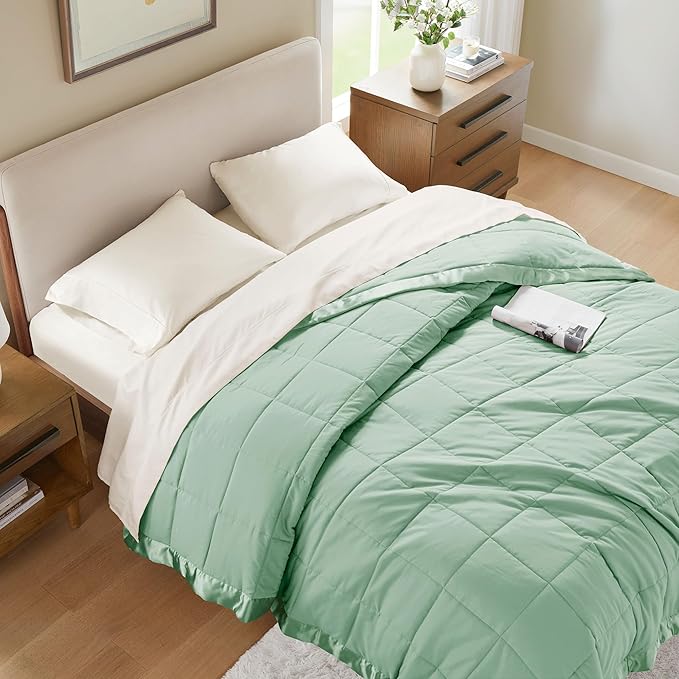 Madison Park Windom Down Alternative Blanket, Premium 3M Scotchgard Moisture Wicking Treatment, Lightweight and Soft Bed Cover For All Season, Satin Trim, Seafoam Full/Queen
