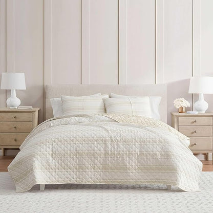 Martha Stewart - King Quilt Set, 100% Cotton Reversible Bedding Set, Incredibly Soft Feel for Year Round Comfort, 3 Piece Bed Set with Matching Pillowcases (Layered Branches Beige)
