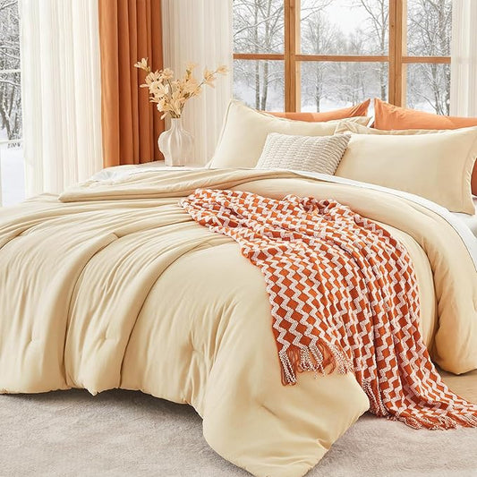 MUXHOMO King Size Comforter Set, All Season Ultra Soft Down Alternative Bedding - 3 Piece Lightweight Bed Set Includes 1 Comforter (104"x90") and 2 Pillow Shams (20"x36"), Light Yellow