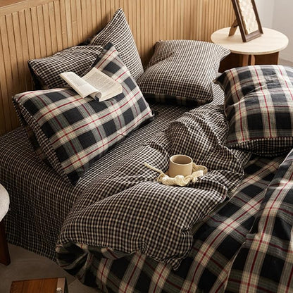 EAVD Vintage Black Gingham Comforter Set Queen Soft 100% Muslin Cotton Red Green Grid Checkered Plaid Bedding Set with 2 Pillowcases Farmhouse Reversible Black Plaid Comforter Set for All-Season