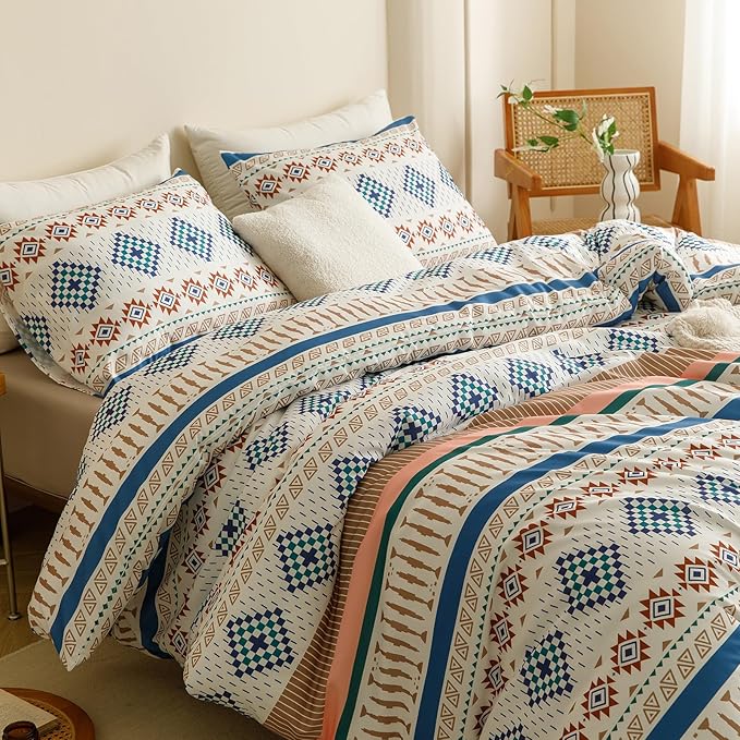 KAREVER Boho Comforter King Aztec Bedding Set Southwest Theme 3 PCs Bohemian Comforter Set Blue White King Size Comforter (104x90 Inches) with 2 Pillowcases (26x36 inches)