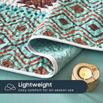 Wake In Cloud - Western Quilt Set, Southwestern Aztec Country Style with Rustic Ranch Vibe, Reversible Lightweight Bedspread Coverlet, 3 Pieces, Turquoise Brown, Twin/Twin XL Size