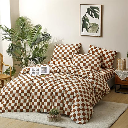 CLOTHKNOW Brown Plaid King Size Comforter Set 3Pcs Grid Bedding Comforter Sets Soft Checker Caramel Comforter with 2 x Pillow Cases