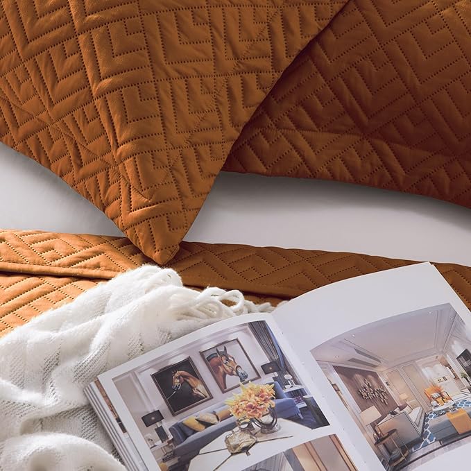 EXQ Home Quilt Set Full/Queen Size Umber 3 Piece,Lightweight Soft Coverlet Modern Style Squares Pattern Bedspread Set(1 Quilt,2 Pillow Shams)