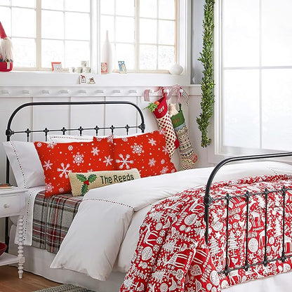 YIYEA Christmas Pillow Cases Queen Size Set of 2, Ultra Soft Double Brushed Microfiber Pillowcases Queen, Christmas Snowflake Bed Pillow Covers, Fade Resistant, Easy Slip-On (20"x30")