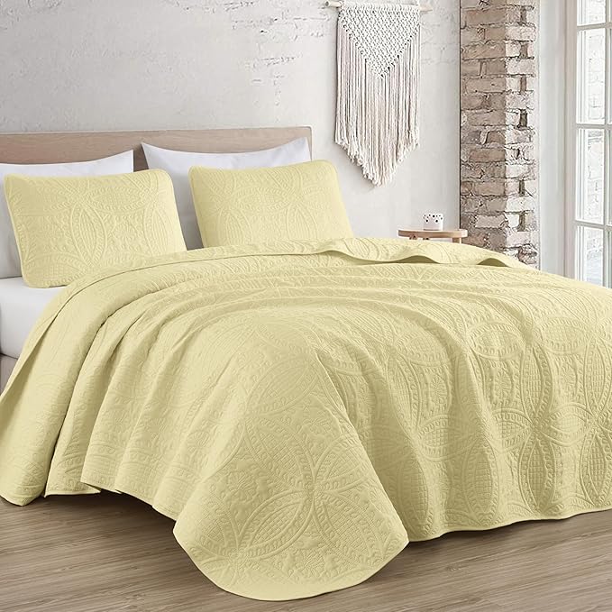 Chezmoi Collection Austin King Oversized Bedspread Set, 3-Piece Pinsonic Quilted Lightweight Microfiber Bedspread Coverlet, Pastel Yellow | Oversized, Lightweight, Fade Resistant