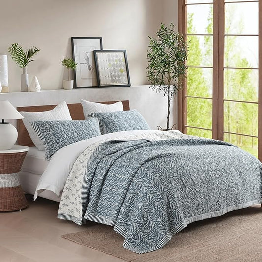 SahSahCasa Quilt Set Queen Size, 100% Cotton Quilt Bedding Set Bedspread, Botanical Pattern Solid Color Chic Lightweight Quilted Comforter for Queen Bed, White/Grayish-Blue, All Season, 3 Pieces