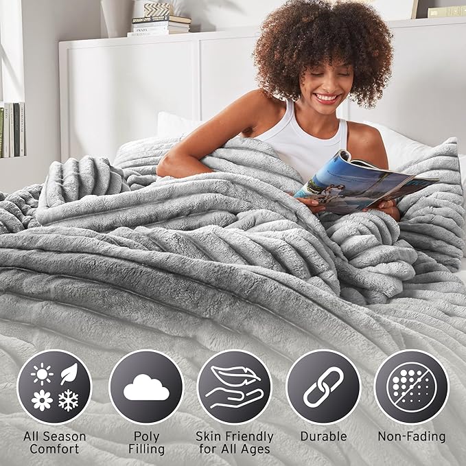 Intelligent Design King Comforter Set, Plush Bedding, Microfiber Reverse, 3 Piece, Lightweight, Super Soft Ribbed Velvet Comforter 2 Shams, All Season Fluffy Bed Set, Avril, King/Cal King Grey Ombre