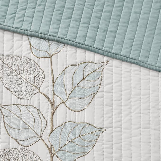 Madison Park Caelie Quilt Modern Classic Design All Season, Breathable Coverlet Lightweight Bedding Set, Matching Shams, Decorative Pillow, King/Cal King(104"x94"), Leaf Blue 6 Piece