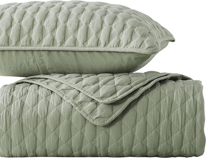 WDCOZY Sage Green Quilt Queen Size Bedding Sets with Pillow Shams, Lightweight Soft Bedspread Coverlet, Quilted Blanket Thin Comforter Bed Cover, All Season Spring Summer, 3 Pieces, 90x90 inches