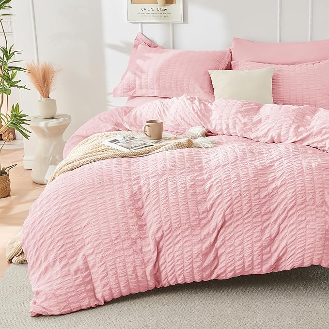 HYMOKEGE Pink Duvet Cover Full Size, Ultra Soft 3-Piece Seersucker Duvet Cover Set with Zipper Closure, Soft Brushed Microfiber Bedding Set with 8 Corner Ties (80"x90", 2 Pillowshams)