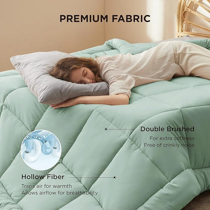 Bedsure Comforter Duvet Insert - Quilted Comforters Twin Size, All Season Duvet, GentleSoft Down Alternative Bedding, with 8 Tabs, Gifts for Women/Men, Sage Green, Twin 88 x 68 Inches