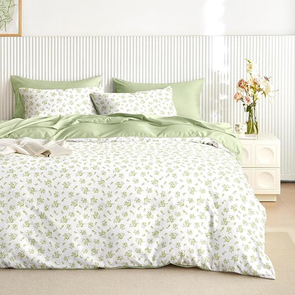 Wake In Cloud - Coquette Duvet Cover Set, Floral Cottagecore Flower Shabby Chic Cute Aesthetic, Soft Lightweight Bedding for Women Teen Girls, 3-Piece, White Green, Twin/Twin XL Size