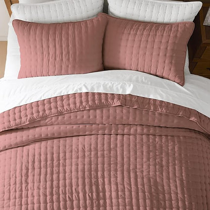 WDCOZY California Oversized Cal King Size Quilt Bedding Sets with 2 Pillow Shams, Lightweight Soft Bedspread Coverlet Bed Cover for All Season, 3 Pieces, 116x106 inches, Rose Red