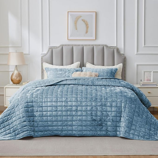 BEDELITE Velvet Quilt Set Queen Size - Luxury Velvet Comforter Bedding Set 3 Pieces, Lightweight Soft Cozy Shiny Dusty Blue Oversized Bedspread Coverlet for All Seasons with 2 Pillow Shams