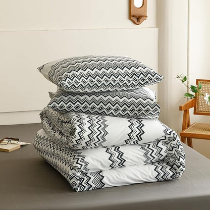 KAREVER Boho Comforter Full Aztec Bedding Set Southwest Theme 3 PCs Bohemian Comforter Set Black Waved Strips Full Size Comforter (80x90 Inches) with 2 Pillowcases (26x26 inches)