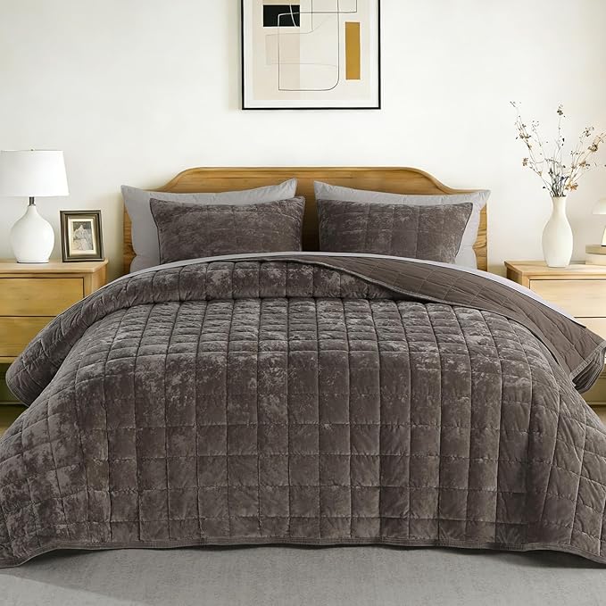 KASENTEX Greek Velvet King Quilt Set, Ultra-Soft Luxe Sheen, 100% Cotton Backing, 150GSM Down-Alternative Fill, Expanded 108×98" Coverage for Fuller Side Drape (1 Quilt + 2 Pillow Shams), Fossil