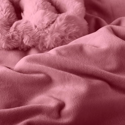 Lavish Home Oversized Ruched Faux Fur Blanket - 60x80-Inch Plush Polyester Faux Fur Queen-Size Throw for Sofas and Beds - Luxurious Bedding (Pink)