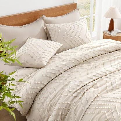 Litanika California King Comforter Set Beige, 3 Pieces Cal King Oversized King Chevron Tufted Boho Bedding Comforter Sets, Fluffy Bed Set (104x96In Comforter & 3 Pillowcases)