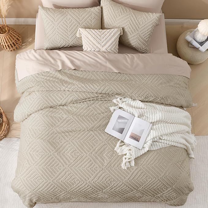 Andency Oversized King Comforter 128''x120'', 3 Pieces Oatmeal Boho Bedding Set & Collections, All Season Soft Farmhouse Tufted Fluffy Bed Set (1 Comforter, 2 Pillowcases)