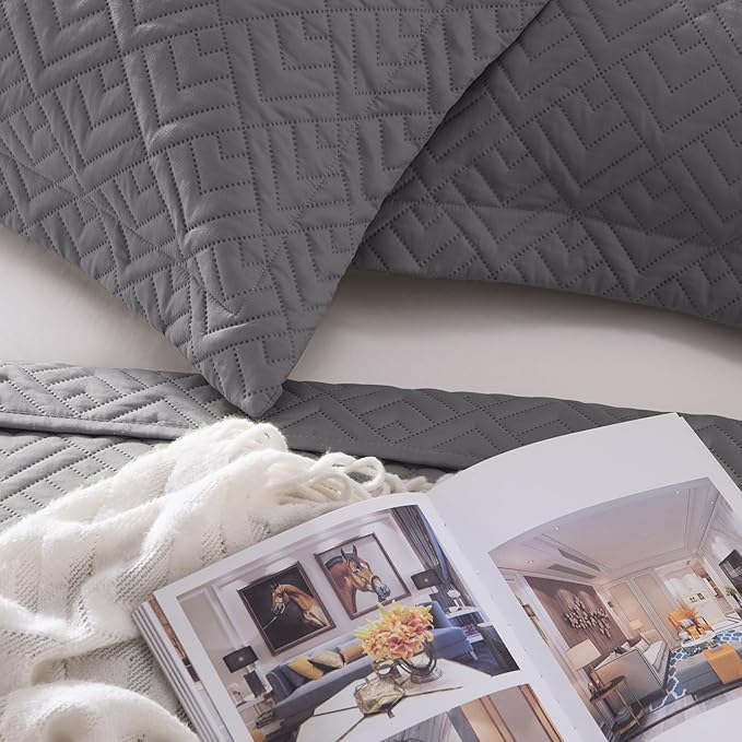 EXQ Home Quilt Set Full Queen Size Grey 3 Piece,Lightweight Soft Coverlet Squares Pattern Bedspread Set for All Season(1 Quilt,2 Pillow Shams)