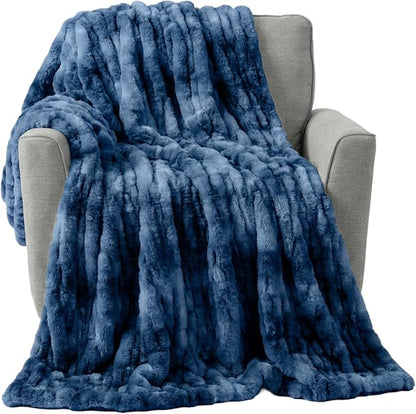 Lavish Home Oversized Ruched Faux Fur Blanket - 60x80-Inch Plush Polyester Faux Fur Queen-Size Throw for Sofas and Beds - Luxurious Bedding (Blue)