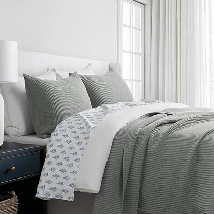 EVERGRACEHOME Cotton Coverlet Set Full Queen Size 3 Pieces, Lightweight Soft Ribbed Matelassé Bedspread Quilt Set, Cozy Oversized Quilted Bedding Set with 2 Pillow Shams for All Seasons, Fog Gray
