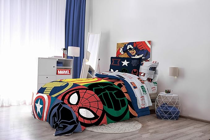 Jay Franco Marvel Avengers 5 Piece Twin Comforter Set - Includes Comforter & Sheet Set with Captain America, Hulk, Iron Man, Thor - Super Soft Kids Superhero Bedding, Official Marvel Product