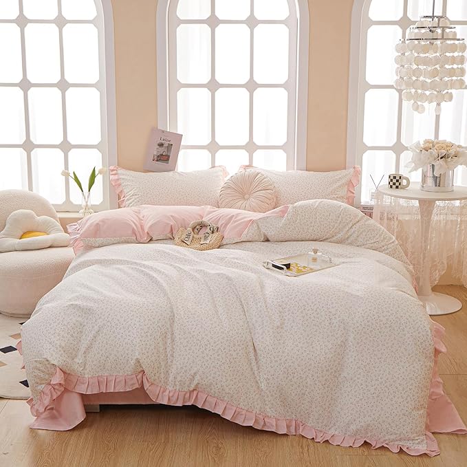 Pink Floral Queen Comforter Ruffle Boho Bedding Set Fluffy Lightweight All Season Down Alternative Bedding Comforter Set Soft Microfiber Cute Striped Comforter with 2 Pillowcases