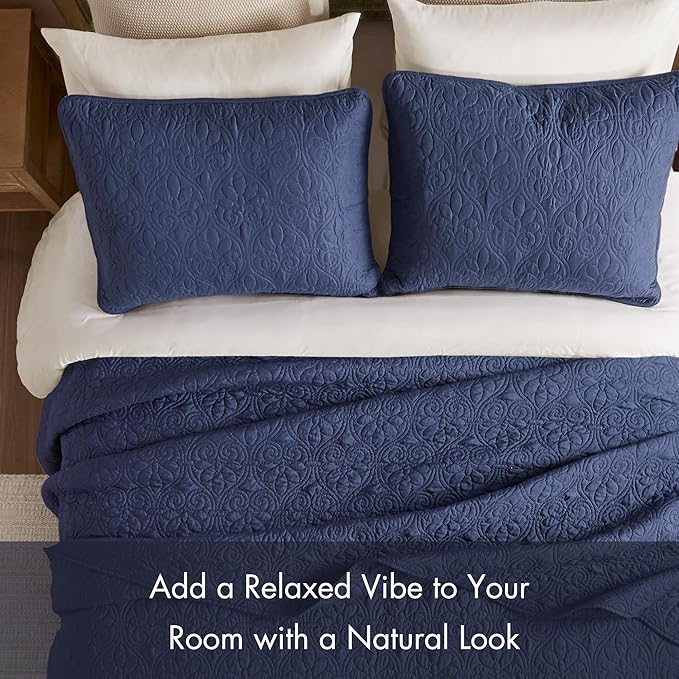 Madison Park Quebec Queen Size Quilt Bedding Set - Navy , Damask – 3 Piece Bedding Quilt Coverlets – Ultra Soft Microfiber Bed Quilts Quilted Coverlet