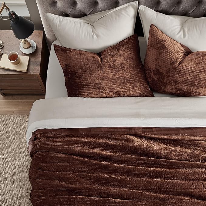 EVERGRACE Velvet Quilt Set Queen Size, Luxurious Soft Quilted Bedding Sets, Lightweight Velvet Comforter for All Season, Striped Channel Bedspread Coverlet with 2 Shams, Rust Brown