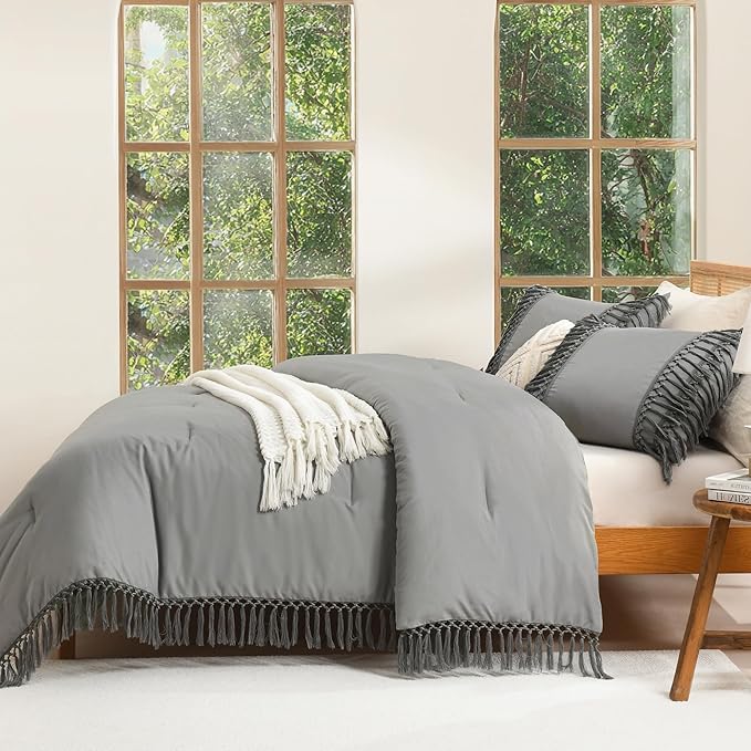 Andency Queen Comforter Set Medium Grey, 3 Pieces Boho Lightweight Fall Bedding Comforter Sets, Tassel Bed Set (90x90In Comforter & 2 Pillowcases)