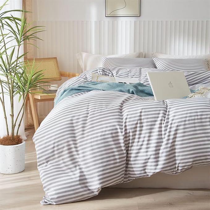 mixinni Striped Comforter Set King Size - Grey White Stripes Pattern Bed Set for Women and Men, 3 Pieces Lightweight Bedding Comforter Sets for All Seasons (1 Soft Fluffy Comforter + 2 Pillowcases)