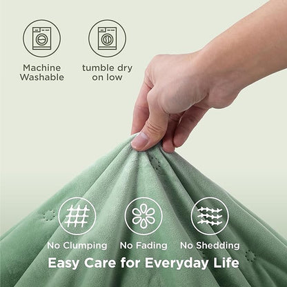 Bedsure Velvet Fleece Comforter Set King, Sage Green Lightweight Quilted Bedding Set, Soft Warm Blanket for All Season, 3 Pieces, 1 Comforter (104" x 90") and 2 Pillow Shams (20" x 36")