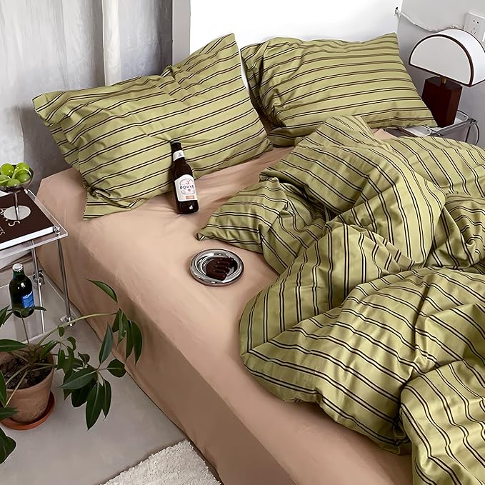mixinni Vintage Mid-Century Striped Comforter Set Full - 3 Pieces 1 Fluffy Comforter&2 Pillowcases, Olive Green & Dark Brown Retro Striped Bed Set, All Season Lightweight & Breathable-Full Size