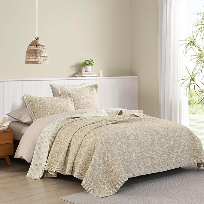 SahSahCasa Quilt Set King Size, 100% Cotton Quilt Bedding Set Bedspread, Botanical Pattern Solid Color Chic Lightweight Quilted Comforter for King Bed, White/Oatmeal, All Season, 3 Pieces