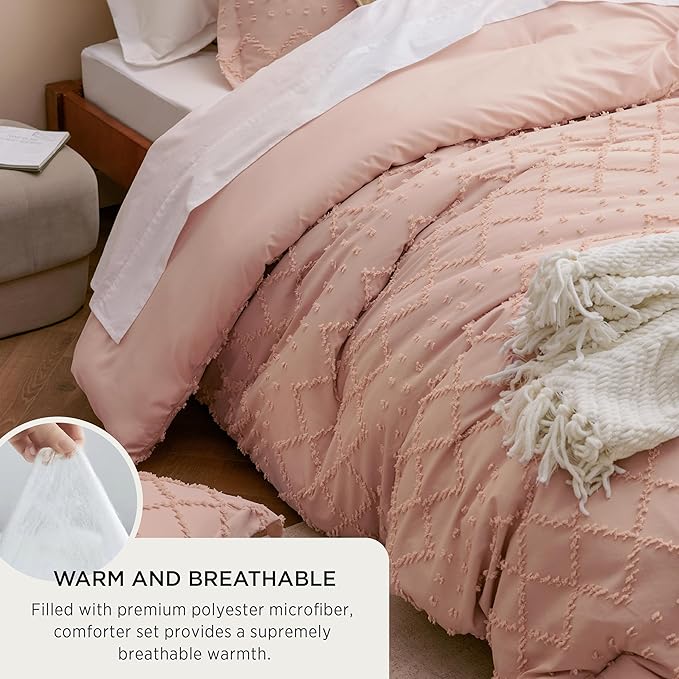 Bedsure Oversized Queen Comforter Set - Coral Pink Comforter, Boho Tufted Shabby Chic Bedding for Kids, 3 Pieces Vintage Farmhouse Bed Set for All Seasons, Fluffy Soft Bedding with 2 Pillow Shams