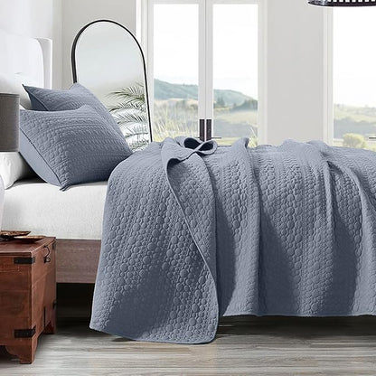 HORIMOTE HOME Quilt Set King Size Denim Blue, Classic Geometric Spots Stitched Pattern, Pre-Washed Microfiber Coverlet Ultra Soft Lightweight Quilted Bedspread for All Season, 3 Pieces