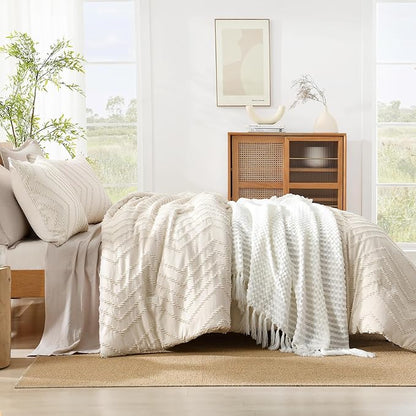 Litanika Alaskan King Comforter Set 128x120 Beige, 3 Pieces Oversized Super King Plus Size Boho Tufted Bedding Comforter Sets, Fluffy Bed Set