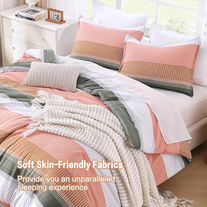 Litanika Vanilla Bed Comforter Twin Set, XL Twin Comforter Striped Bedding Comforter Set, 2 Pieces Lightweight Soft All Season Down Alternative Comforter (1 Comforter, 1 Pillowcase)