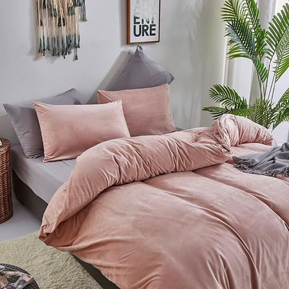 Houseri Velvet Pink Comforter Set Fluffy Light Bedding Sets King Blush Flannel Women Furry Dusty Sherpa Comforters Warm Fuzzy Blanket, King(90''*104''-Comforter)