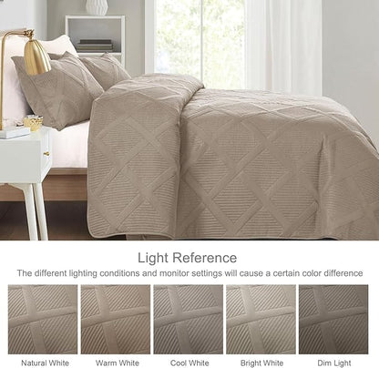 Exclusivo Mezcla Twin Size Quilt Set with Modern Striped Pattern, 2 Pieces Summer Lightweight Taupe Quilts Bedding Set, Soft Bedspreads Coverlets for All Seasons