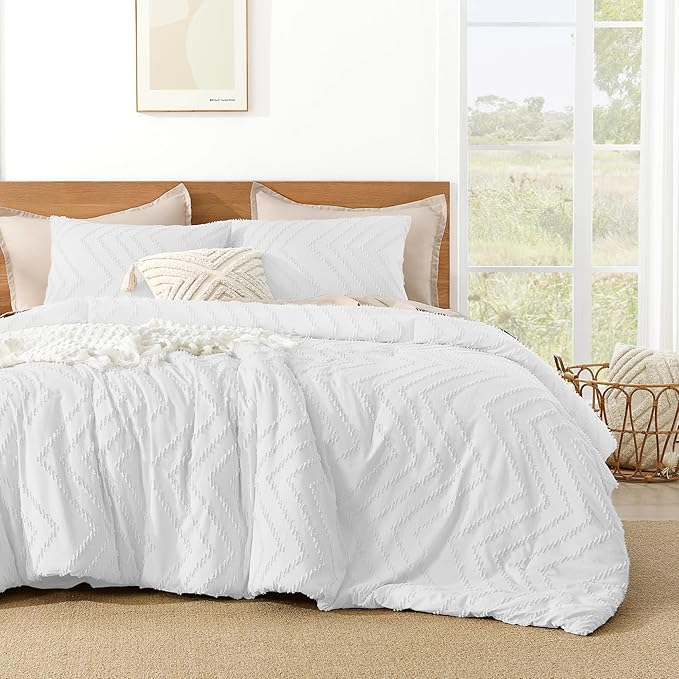 Litanika White Full Comforter Sets, Lightweight Fluffy Bedding Comforter Sets for Bed, 3 Pieces Down Alternative Comforter Bed Set Gift Choice (79x90Inches, 1 Comforter and 2 Pillow Shams)