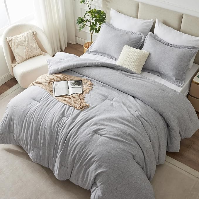 CozyLux Twin/Twin XL Comforter Set Dorm Bedding, 2 Pieces Light Grey Twin Extra Long Soft Luxury Cationic Dyeing Comforter for College, Light Gray Breathable Bed Set with 1 Comforter and 1 Pillow Sham