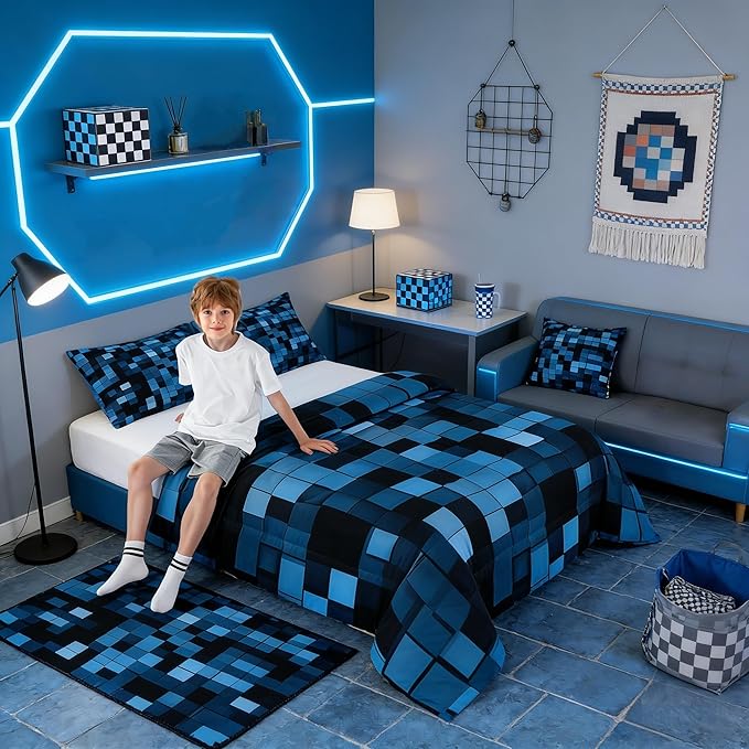 Pixelated BlocksComforter Set King Size,Patchwork Square Video Games Kids Bedding Set,Geometric Patchwork Grid Quilt Comforter,Blue Duvet Insert,2 Pillowcases