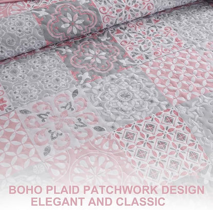 Dobuyly Pink Grey Quilt Set King Size, Boho Plaid Patchwork Bedspreads Coverlet Set, 3 Pieces Soft Lightweight Microfiber Summer Quilt Bedding Set for All Seasons 110"x90"