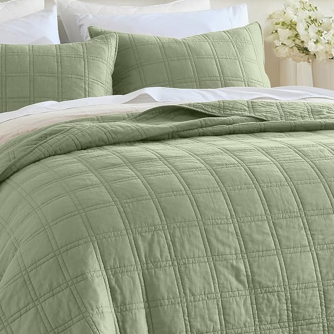 HORIMOTE HOME 100% Cotton Quilt Set Queen Size, Sage Green Pre-Washed Bedspreads Coverlet Set in Geometric Pattern, Cozy Lightweight Stitching Decorative Bedding Cover with 2 Shams for All Season
