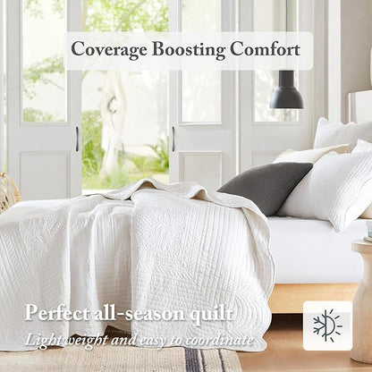 Madison Park Queen Quilt Set Damask Coverlet Set for Queen Size Bed, Cottage Oversized Quilt Set, Scallop Edge, All Season, Pre-washed Cotton-Filled Queen Size Quilt, Tuscany, Full/Queen White 3 Piece